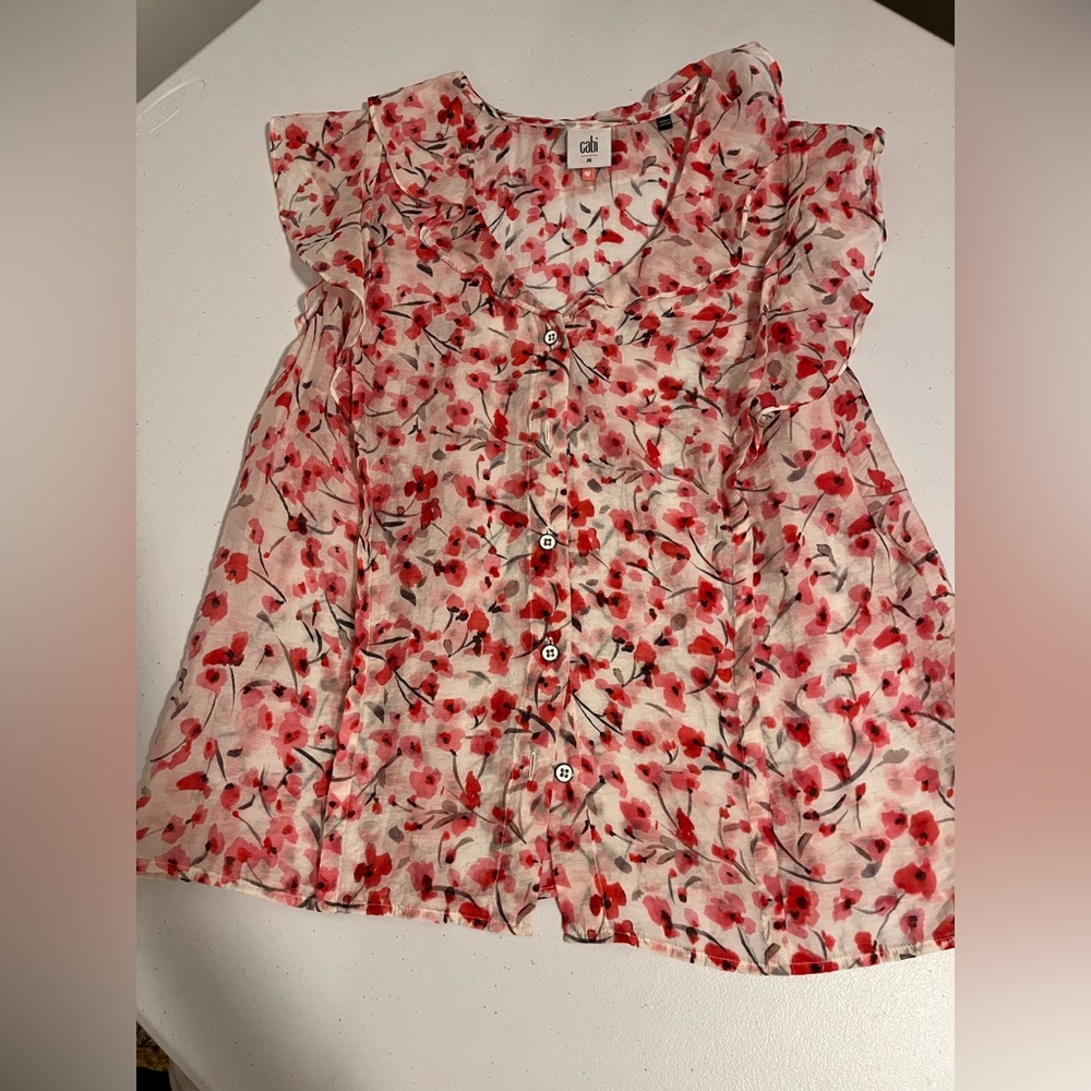 Cabi white floral sleeveless blouse